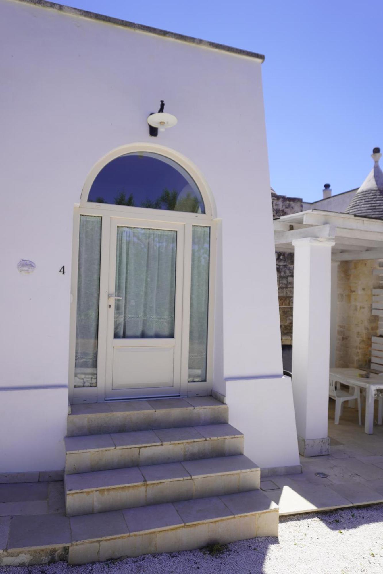 Villa Trullo Amico Cisternino Esterno foto