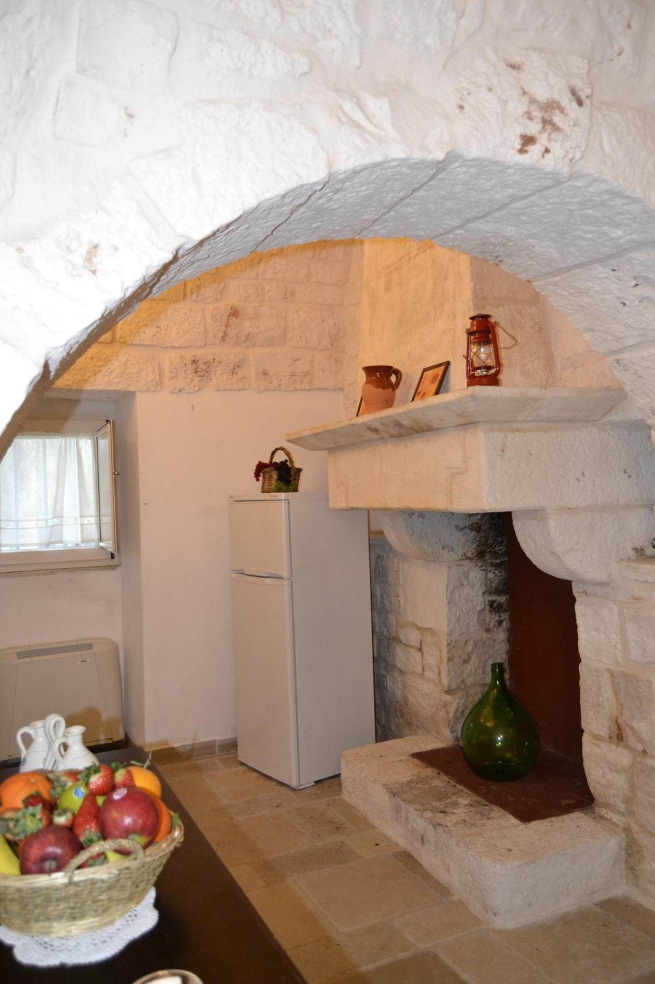 Villa Trullo Amico Cisternino Esterno foto