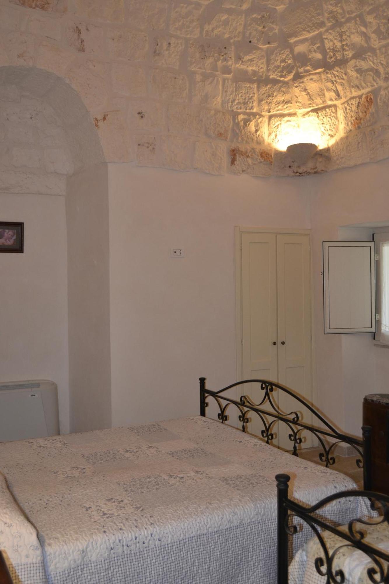 Villa Trullo Amico Cisternino Esterno foto