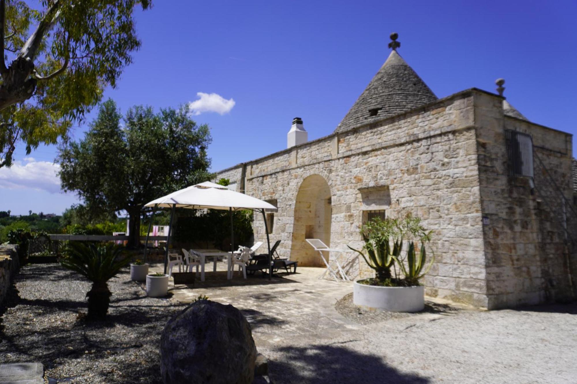 Villa Trullo Amico Cisternino Esterno foto