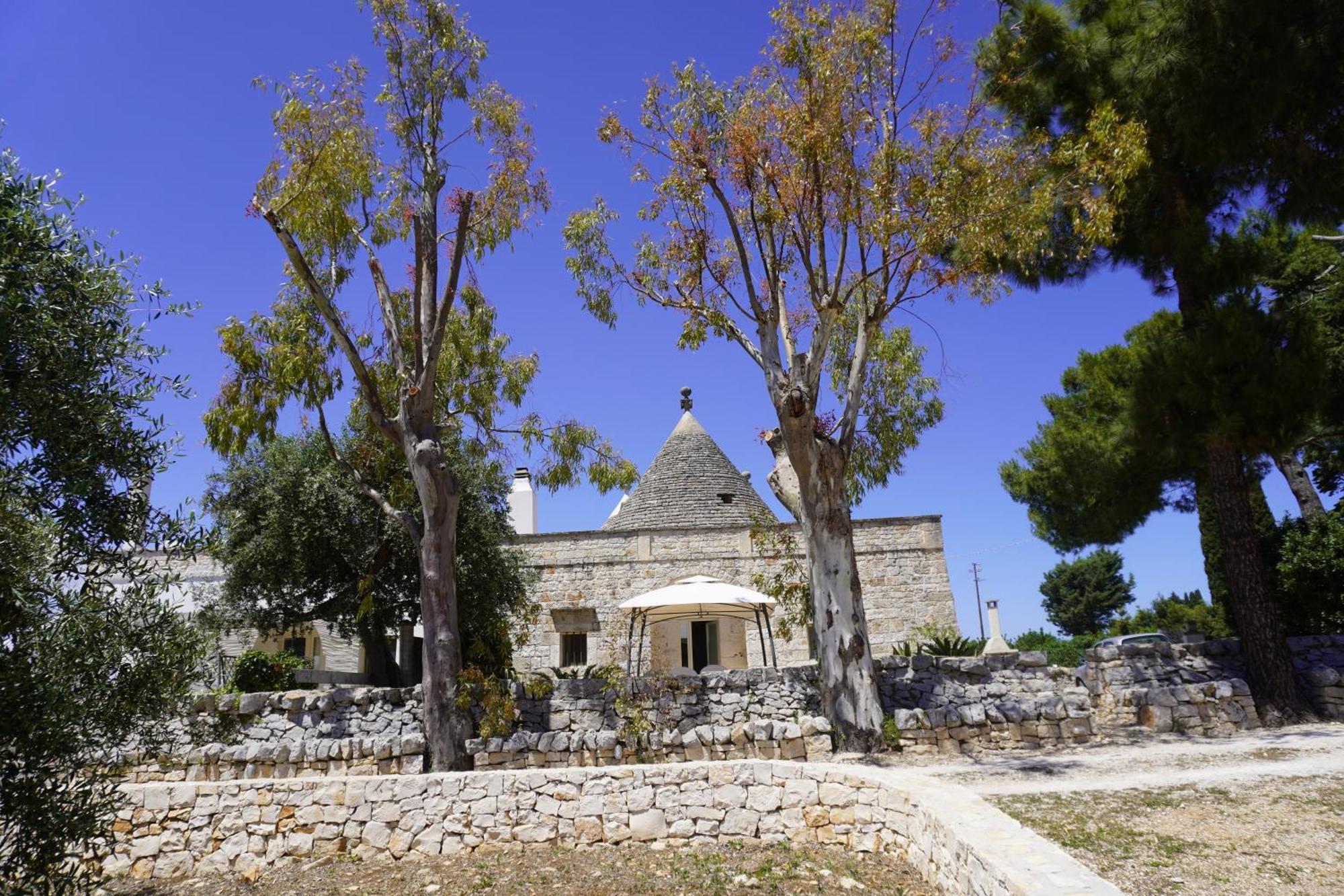 Villa Trullo Amico Cisternino Esterno foto